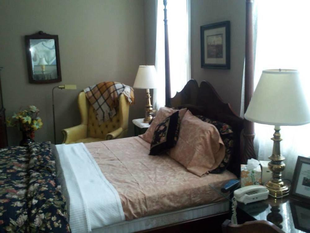 Clifford House Private Home B&B クリーブランド エクステリア 写真