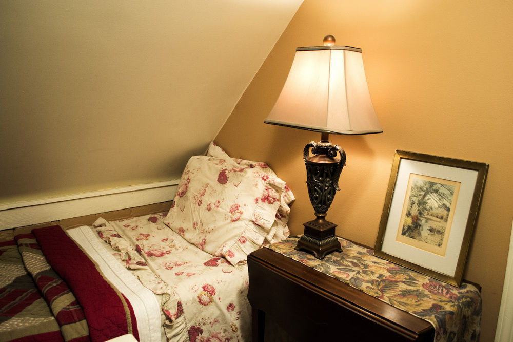 Clifford House Private Home B&B クリーブランド エクステリア 写真